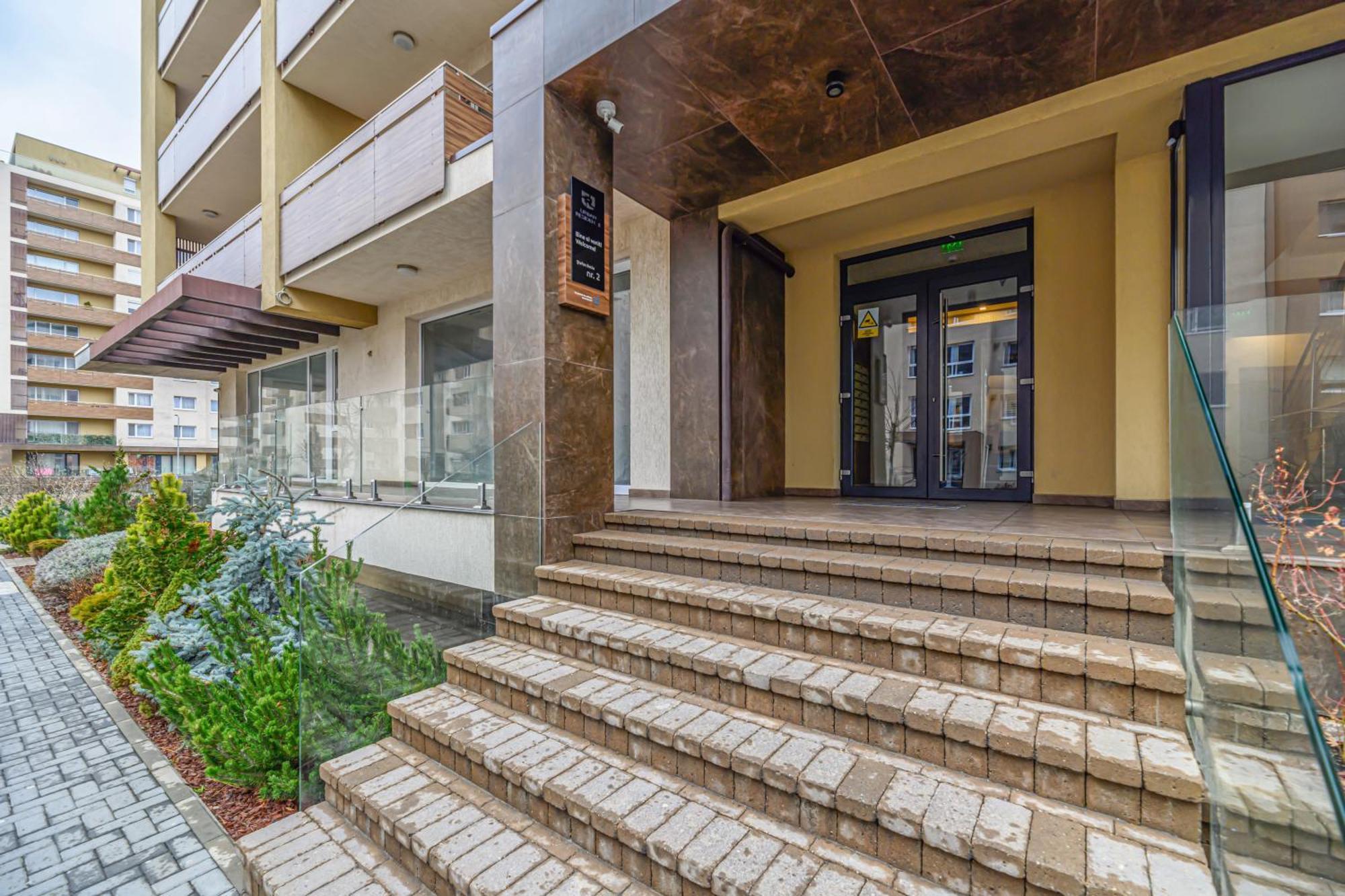 Ara Apart Hotel #2 Braşov Esterno foto